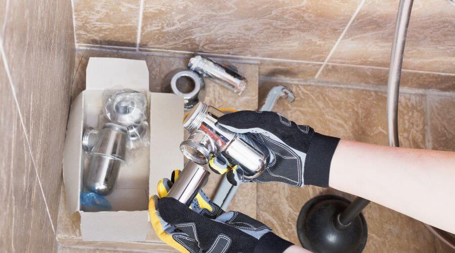 Professional gutter cleaning in Kirkwood, NY